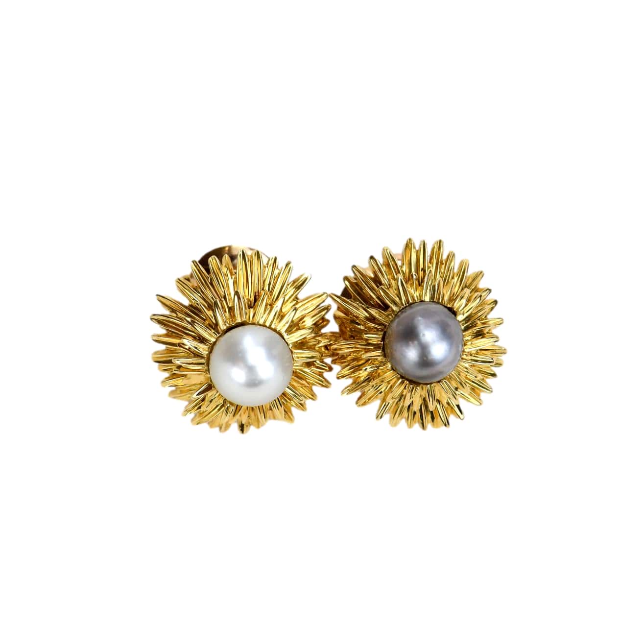 Van cleef white earrings store