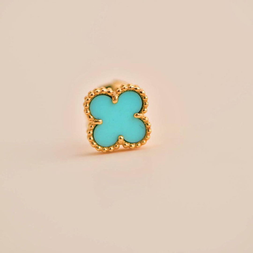 Van Cleef & Arpels Sweet Alhambra Turquoise 18K Yellow Gold Earstuds