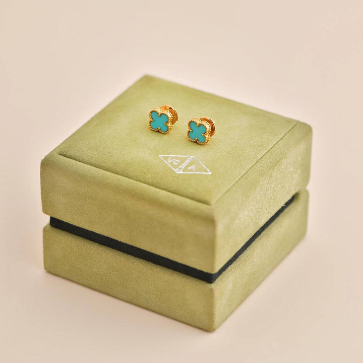 Van Cleef & Arpels Sweet Alhambra Turquoise 18K Yellow Gold Earstuds