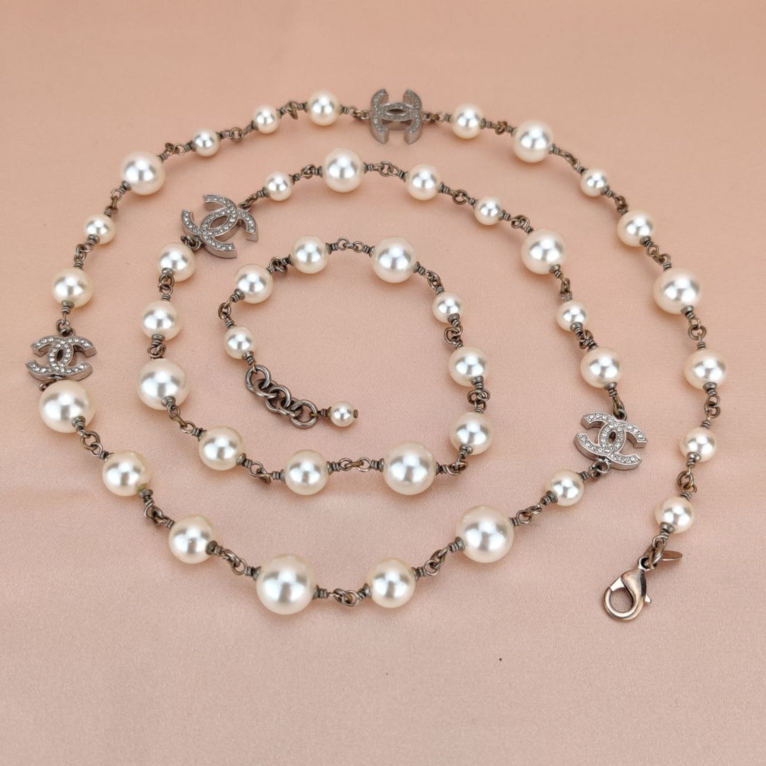 Chanel Rare Silver Large Bow Crystal 3 Strand Pearl Necklace