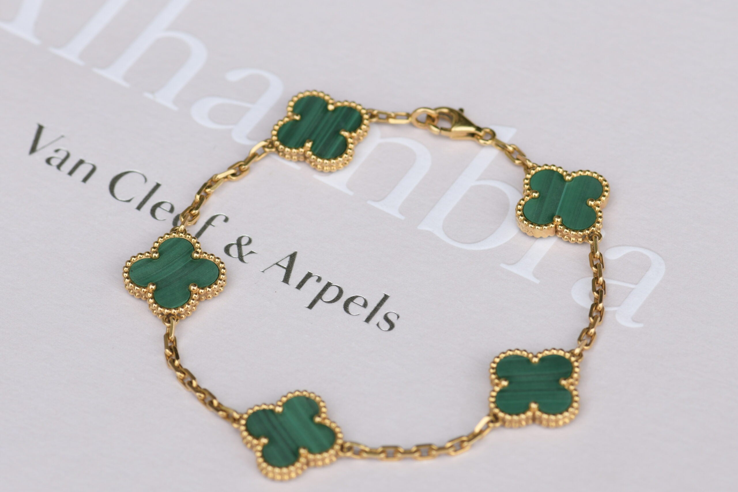 Van cleef alhambra green on sale bracelet